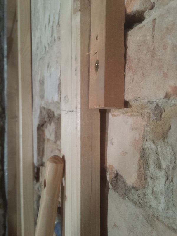 Aufbau der Küchenwand [Updates 1,2,3,4,5, …] – Hof Isem