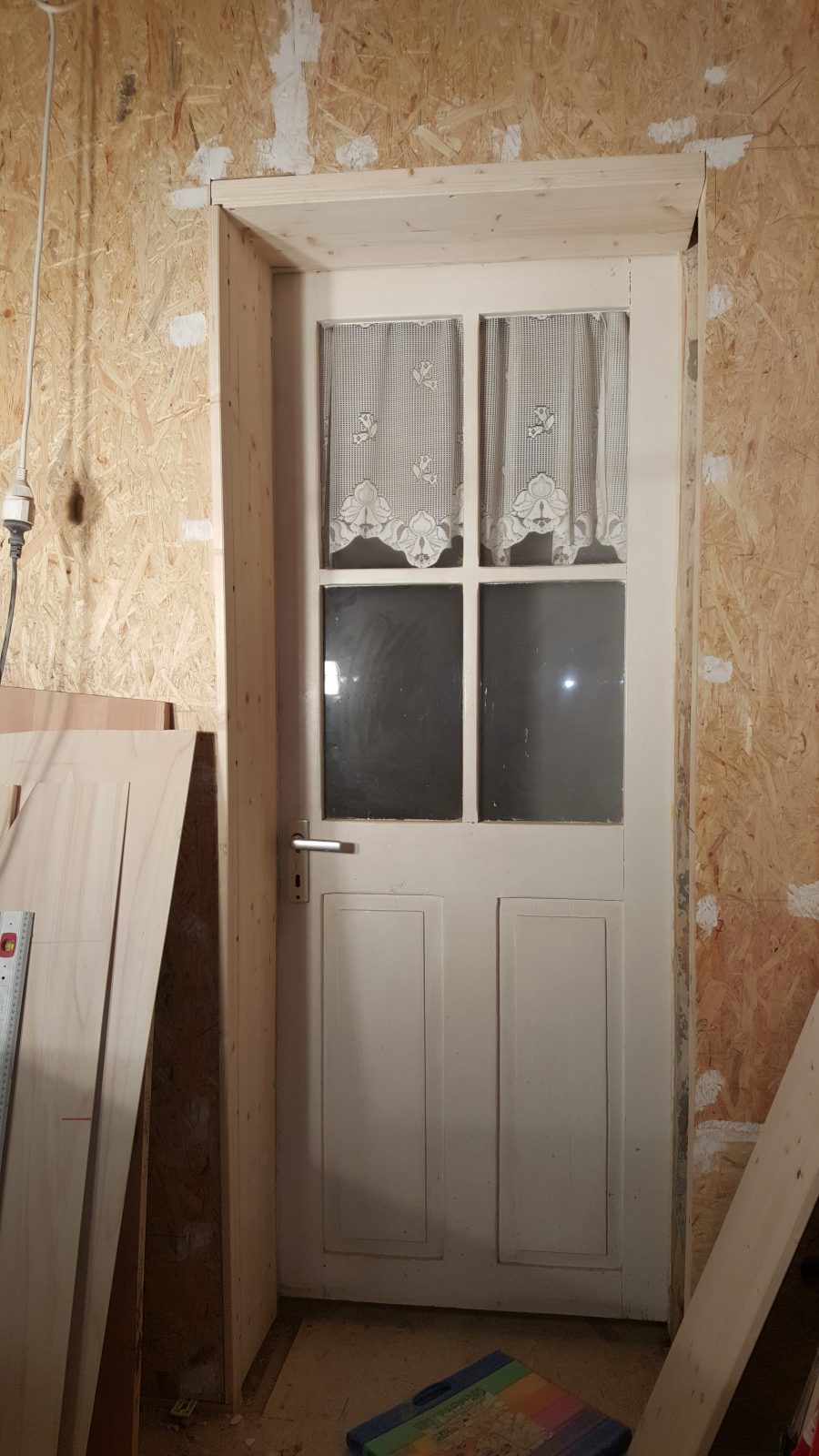 Fensterlaibungen und Türrahmen – Hof Isem